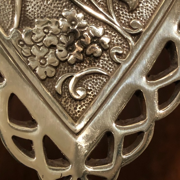 Brighton VANITY FAIR GARDEN HEART retired trinket dish - Picture 11 of 16